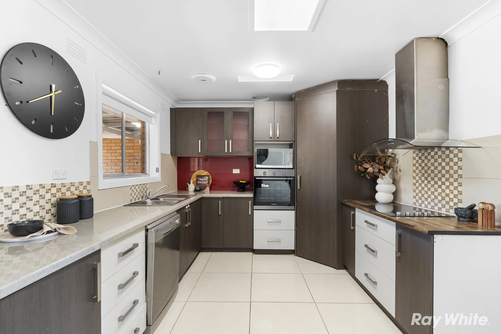 Additional image 2 of 11 Holloway Street, Tolland NSW 2650