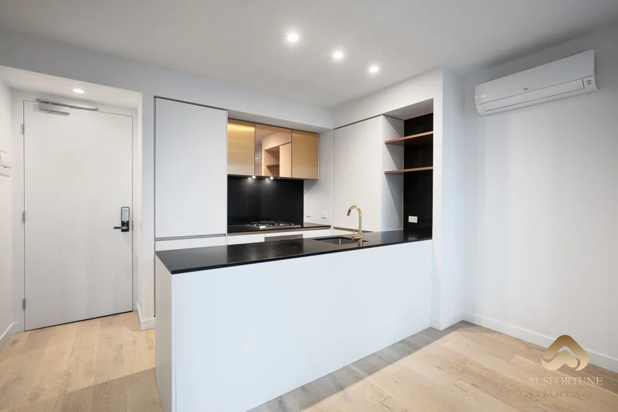 Additional image 2 of 3307/228 La Trobe Street, Melbourne VIC 3000
