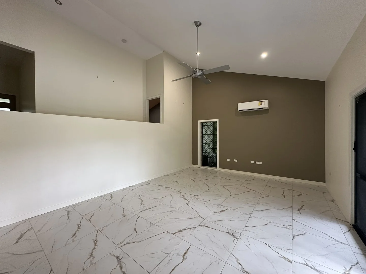 11-13 Pimpala Street, Loganlea QLD 4131