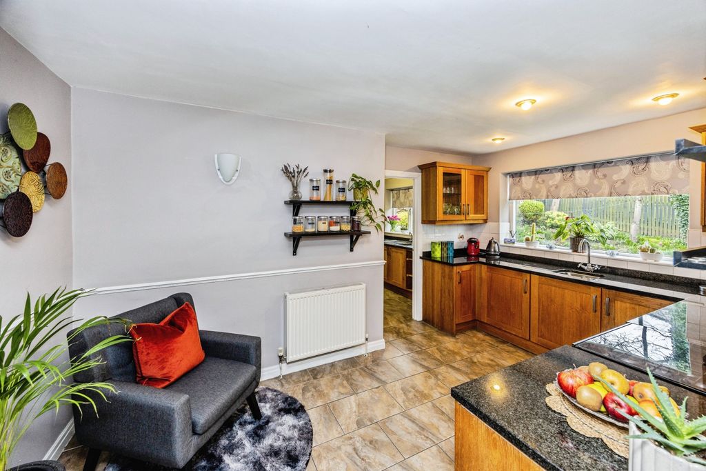 Additional image 9 of 3 bed detached house for saleWakefield Road, Huddersfield HD8