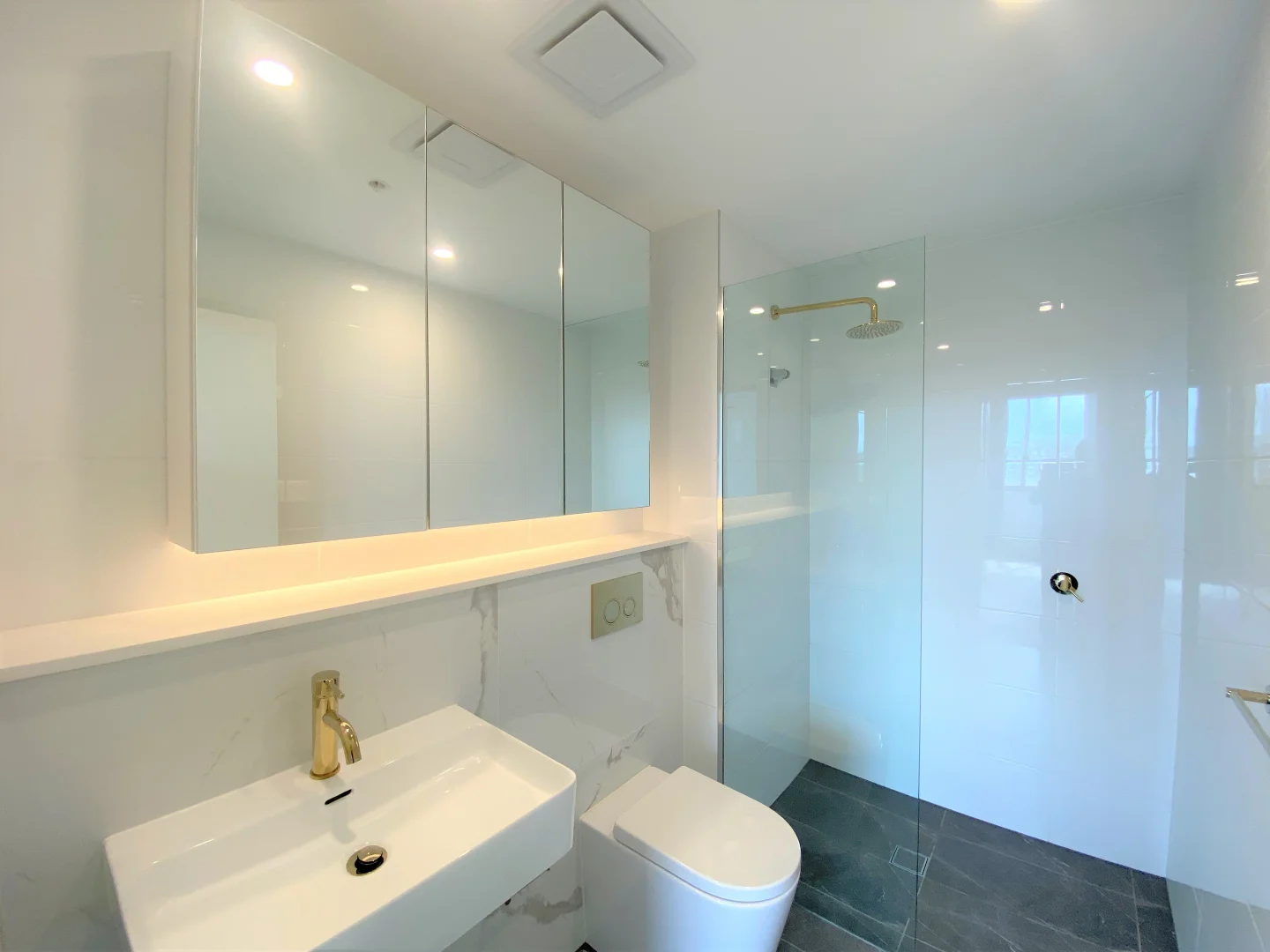 Additional image 4 of 11126/19 Amalfi Drive, Wentworth Point NSW 2127