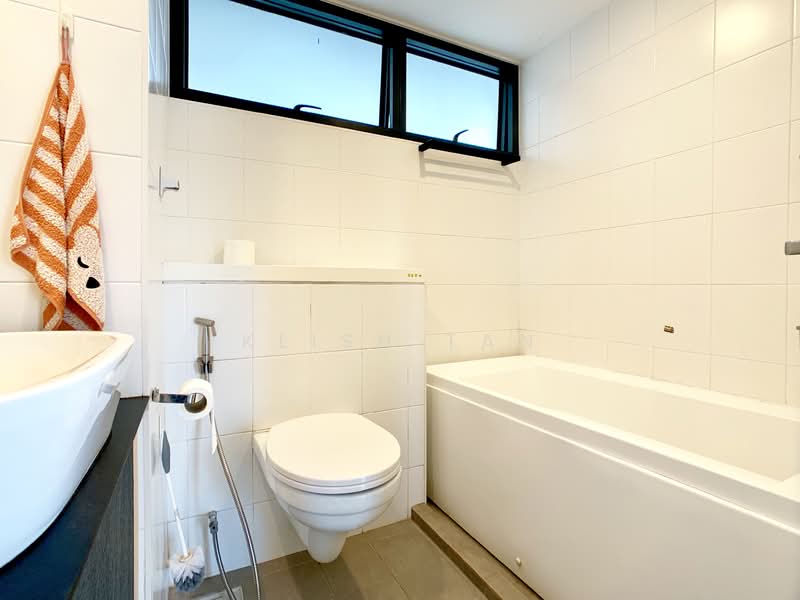 93 Dawson Road photo 5