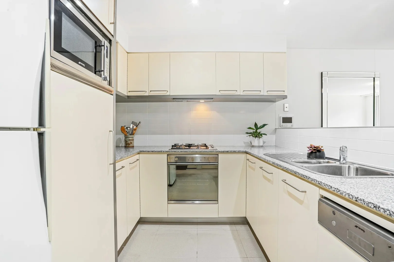 Additional image 4 of 30/1 Day Street, Chatswood NSW 2067