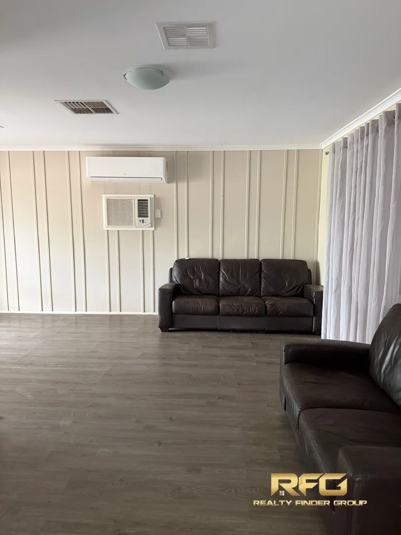 Additional image 3 of 40 Carina Dr, Melton VIC 3337