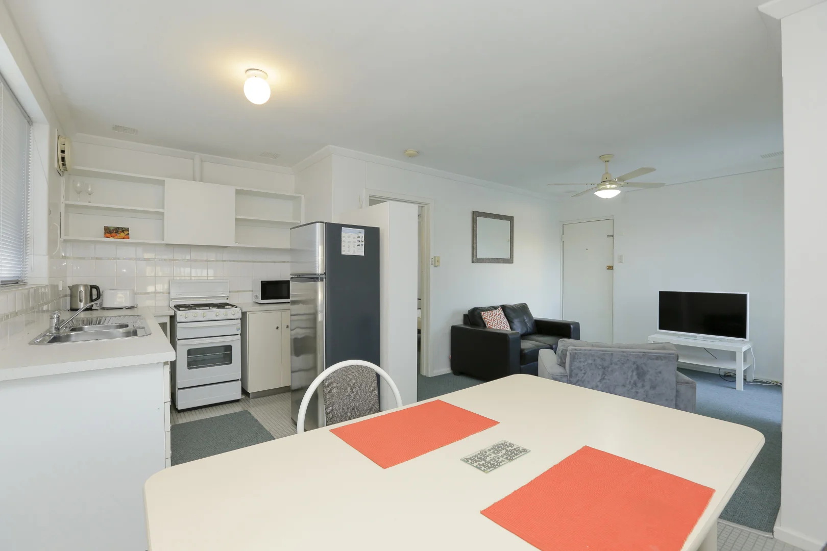 Additional image 6 of Unit 8/348A Mill Point Rd, South Perth WA 6151
