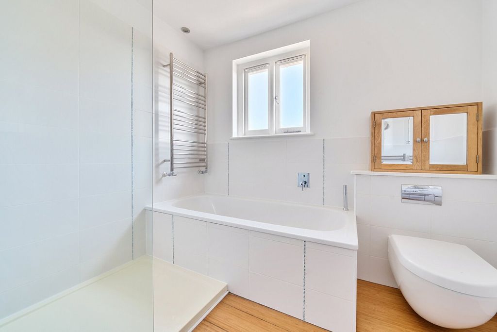 Additional image 11 of 5 bed detached house for saleSt. Marys Road, Weybridge KT13
