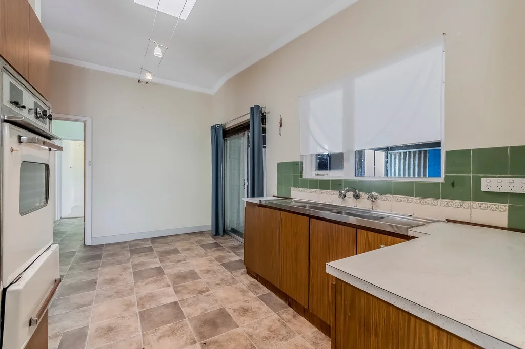Additional image 15 of 22 Irwin Road, Embleton WA 6062