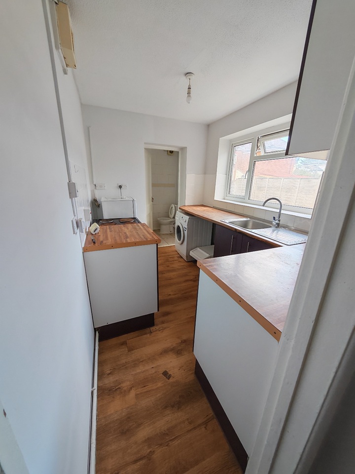 Additional image 3 of Room in a Shared House, Dover Street, SO14, N1 7GU
