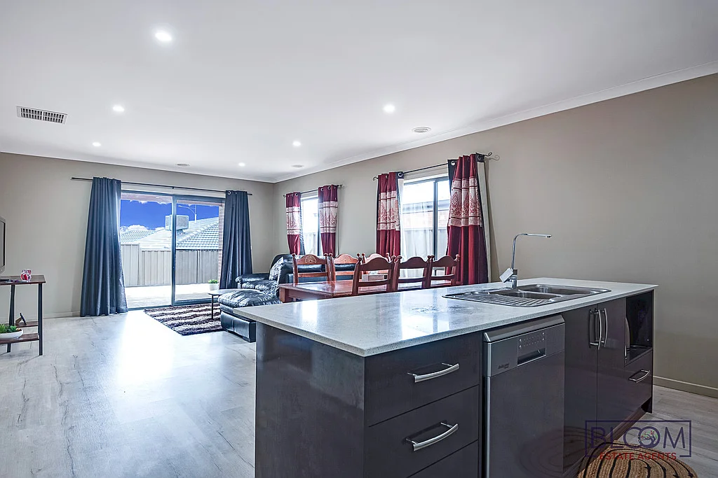 Additional image 6 of 22 Fiona Road, Cobblebank VIC 3338