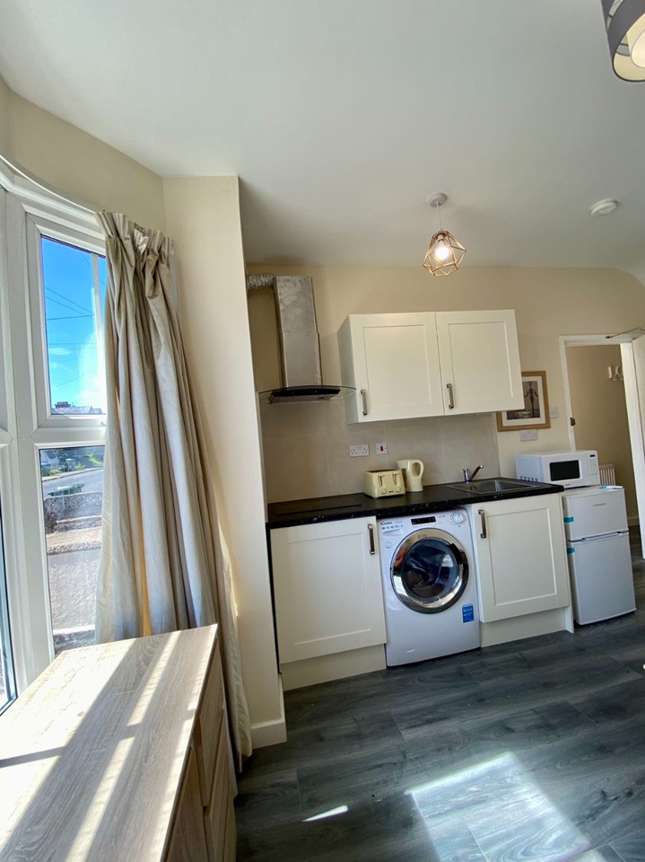 Additional image 6 of Room in a Shared House, Mayfield Road, SO17, N1 7GU