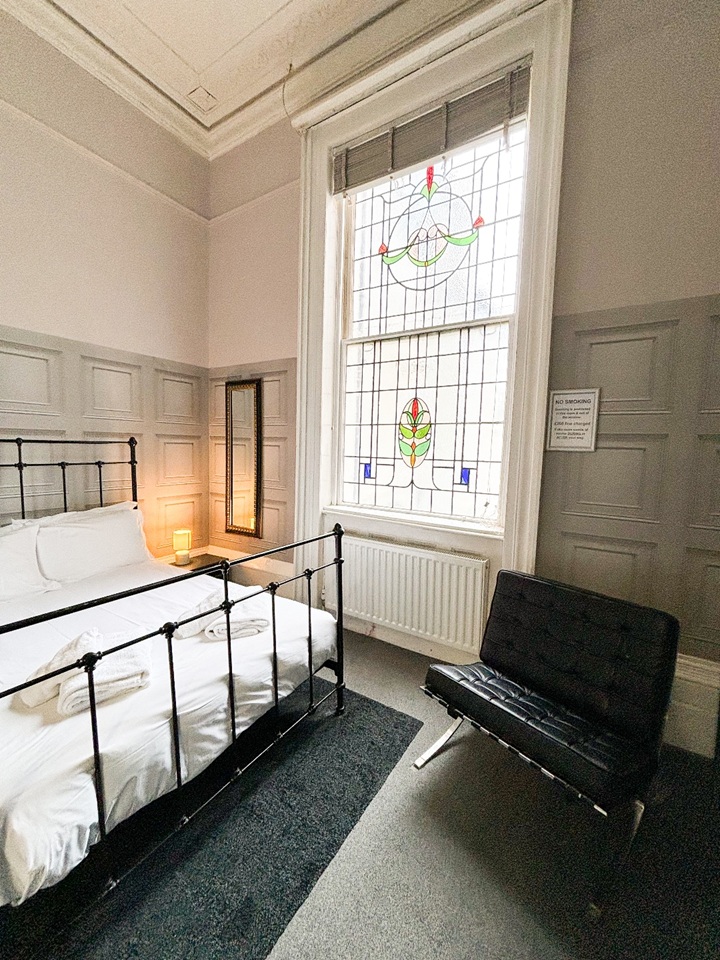 Additional image 3 of 1 Bed Flat, Deluxe Hotel Rooms, BN3, N1 7GU