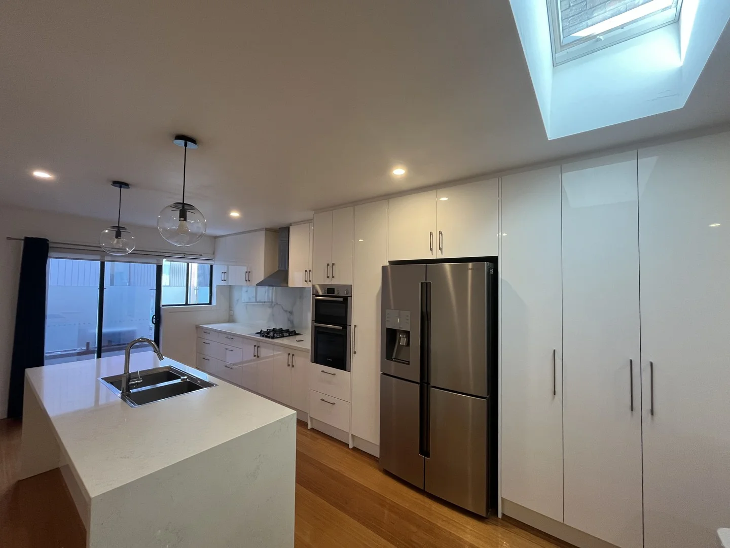 101/3 Willesden Road, Hughesdale VIC 3166