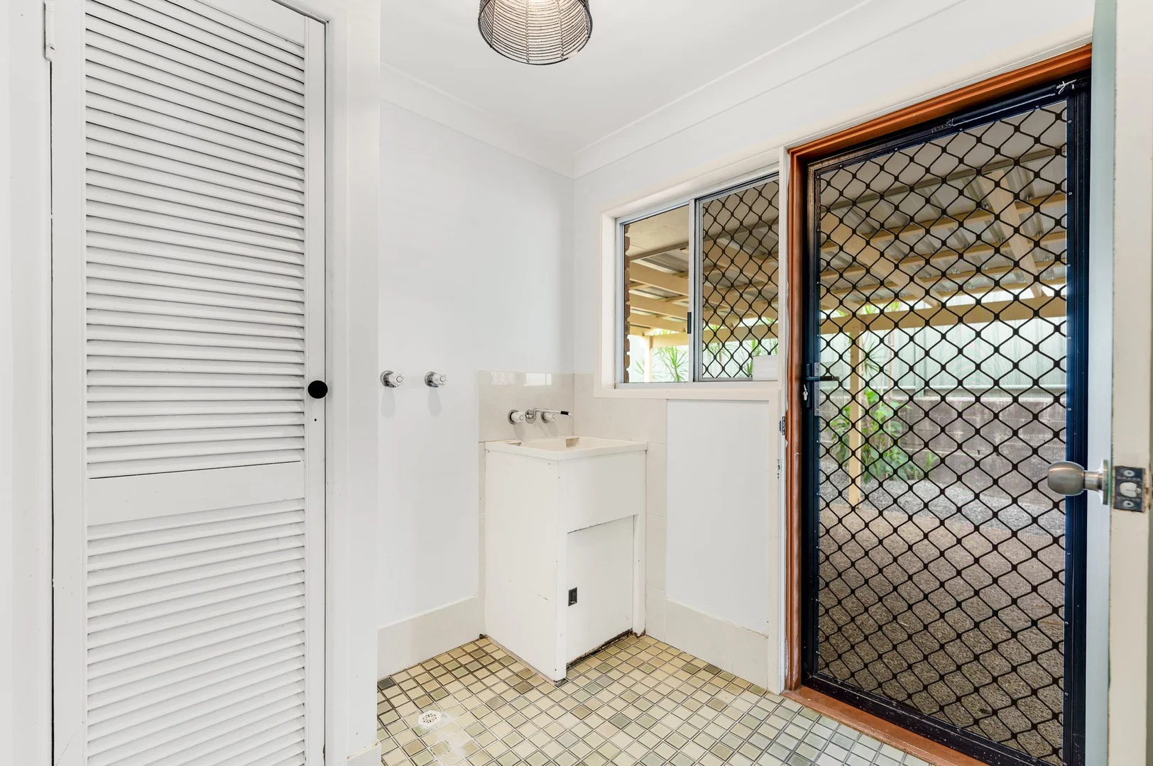 Additional image 10 of 29 Thoms Crescent, Mount Warren Park QLD 4207