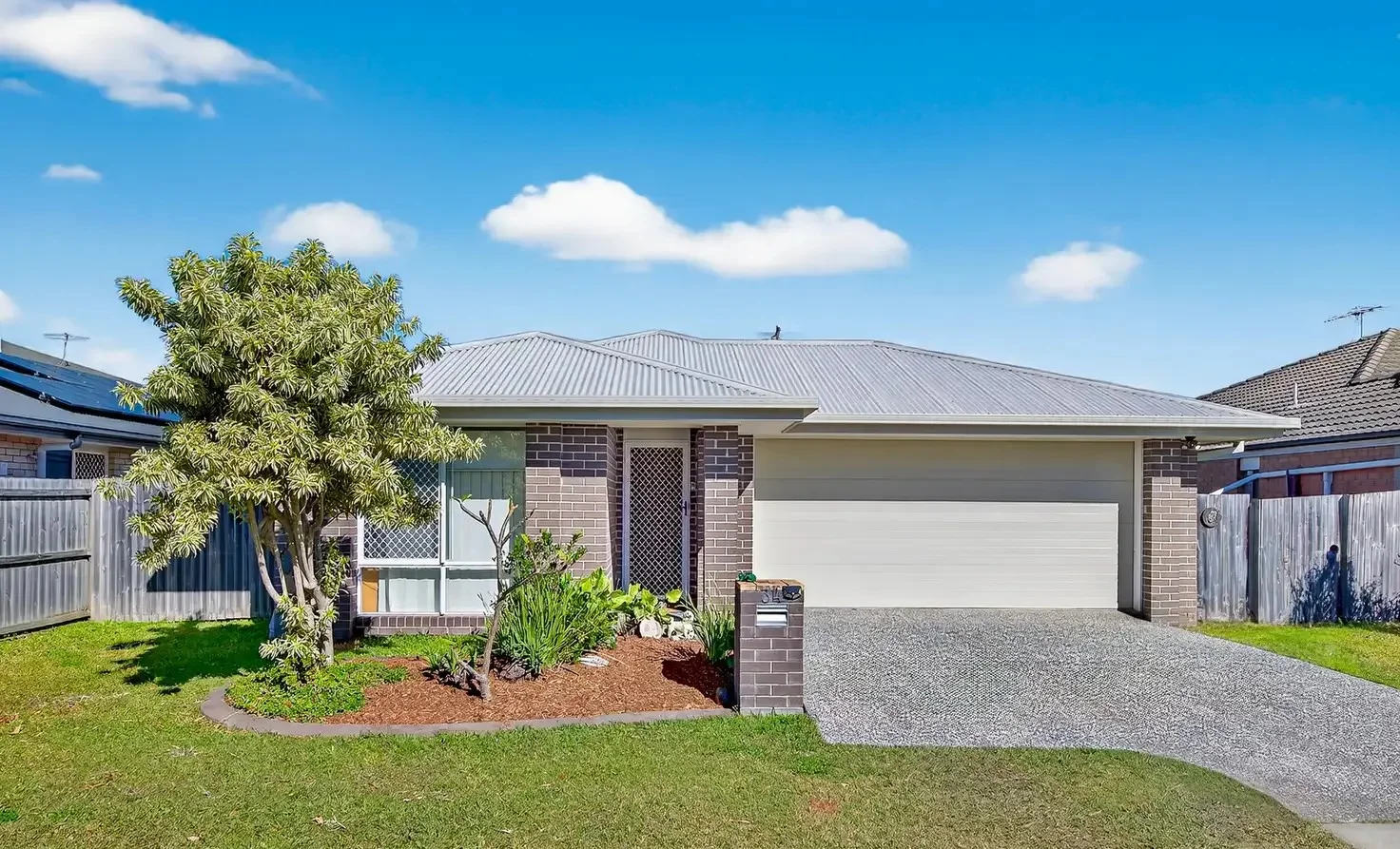 34 Feather Ct, Morayfield QLD 4506