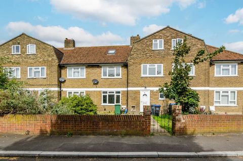 Sunshine Way, Mitcham CR4