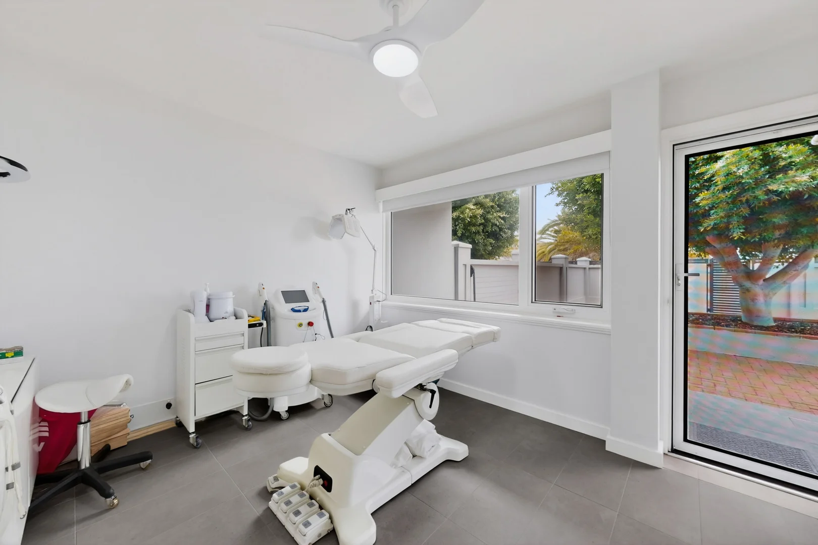Additional image 8 of 4/14 Bardolph Rd, Spearwood WA 6163