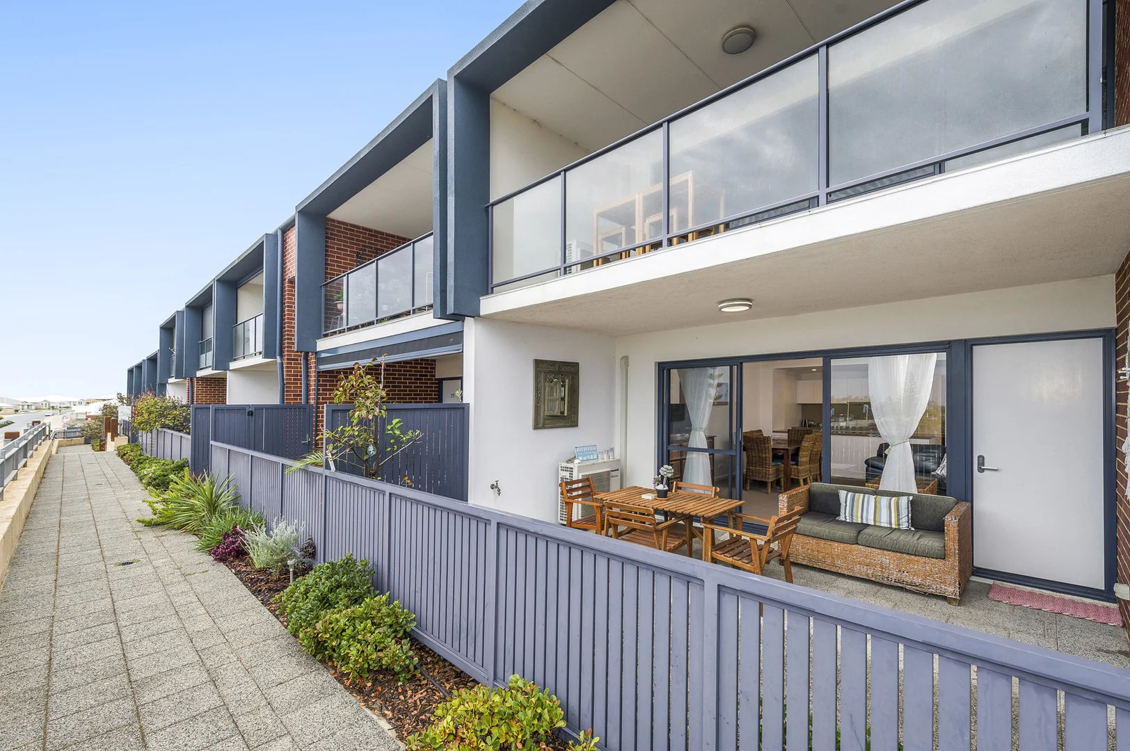 17/50 Commander Drive, Alkimos WA 6038 photo 3
