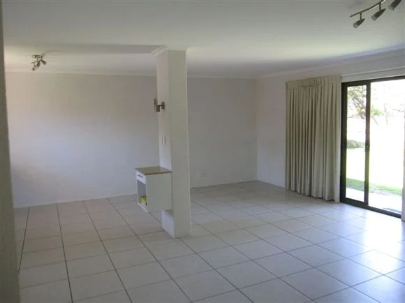 Additional image 5 of 2/27 Pacific Boulevard, Buddina QLD 4575