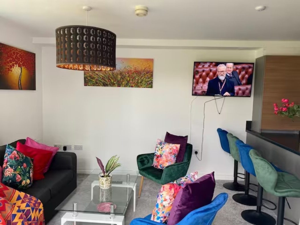 Additional image 4 of 2 Bed Flat, Maltings Close, CB5, N1 7GU