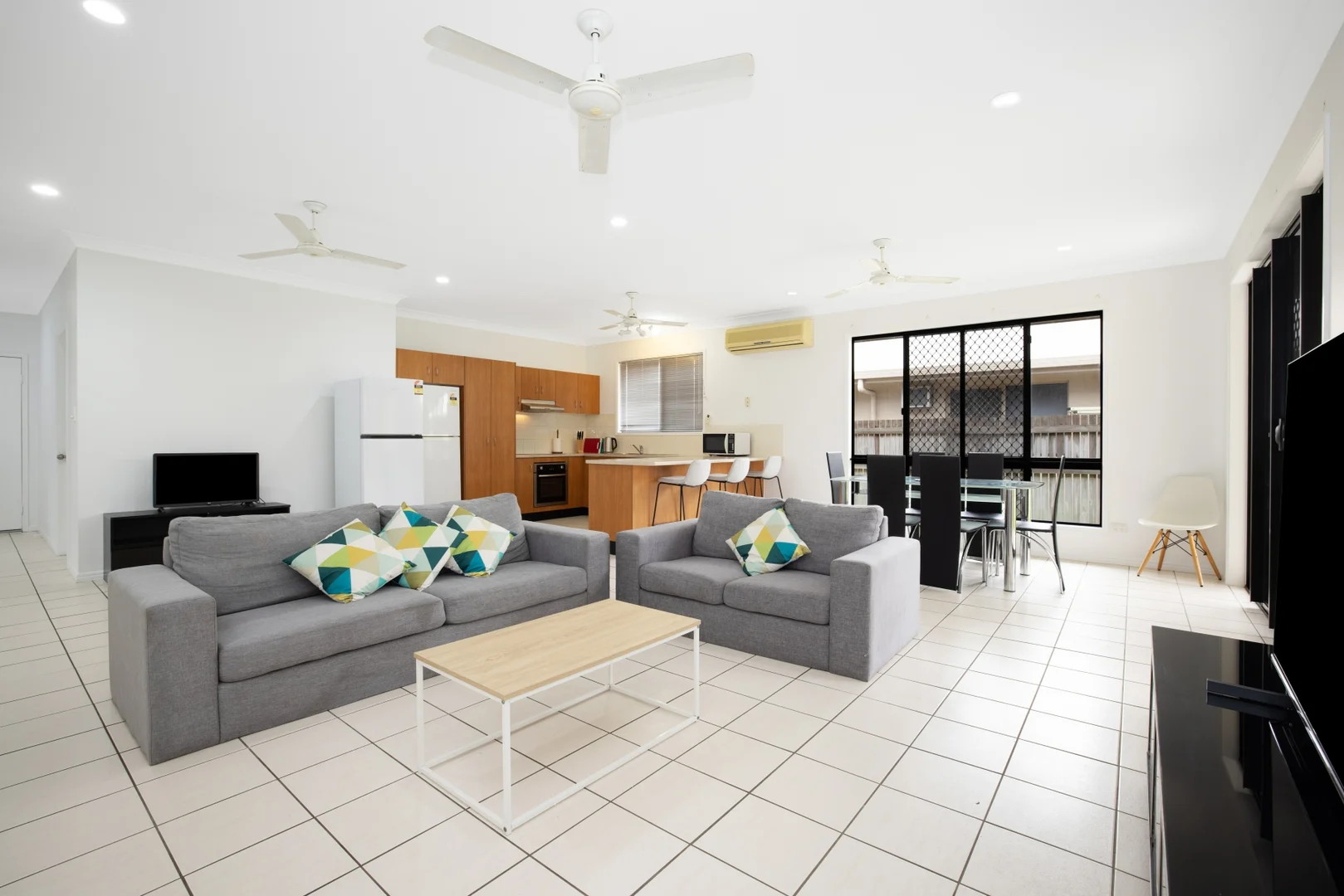 Additional image 2 of SHARE HOUSE/4 Calliope Close, Douglas QLD 4814