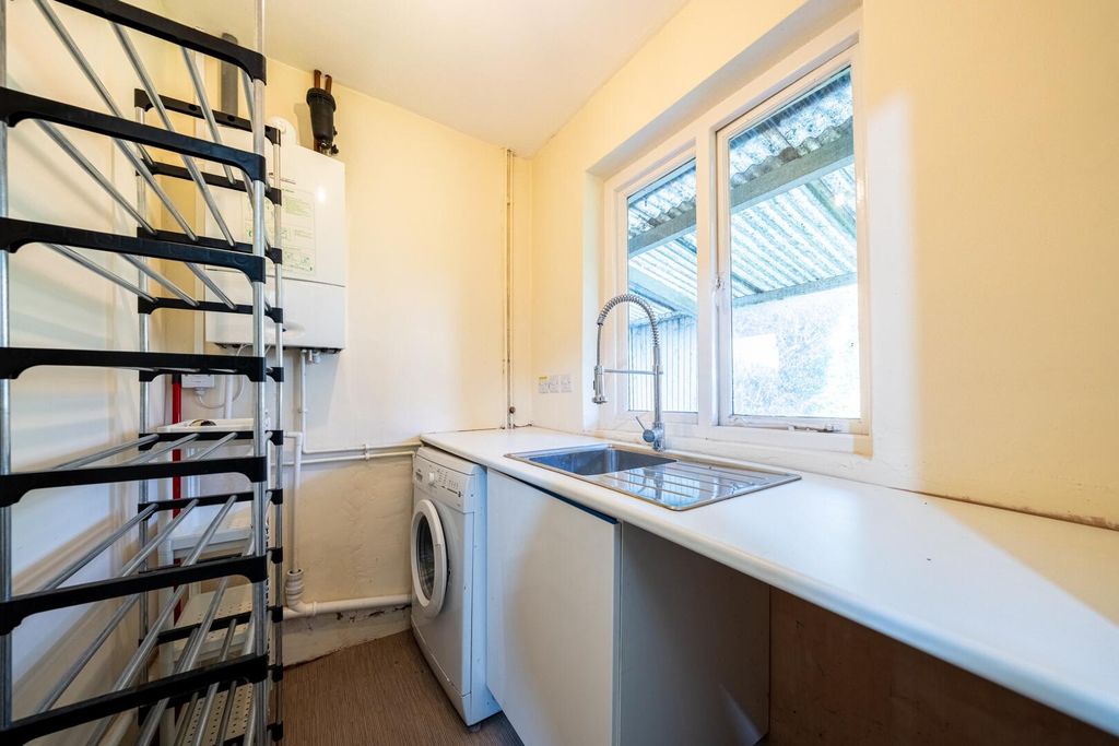 Additional image 8 of 4 bed detached house for saleParkside, Nottingham NG8