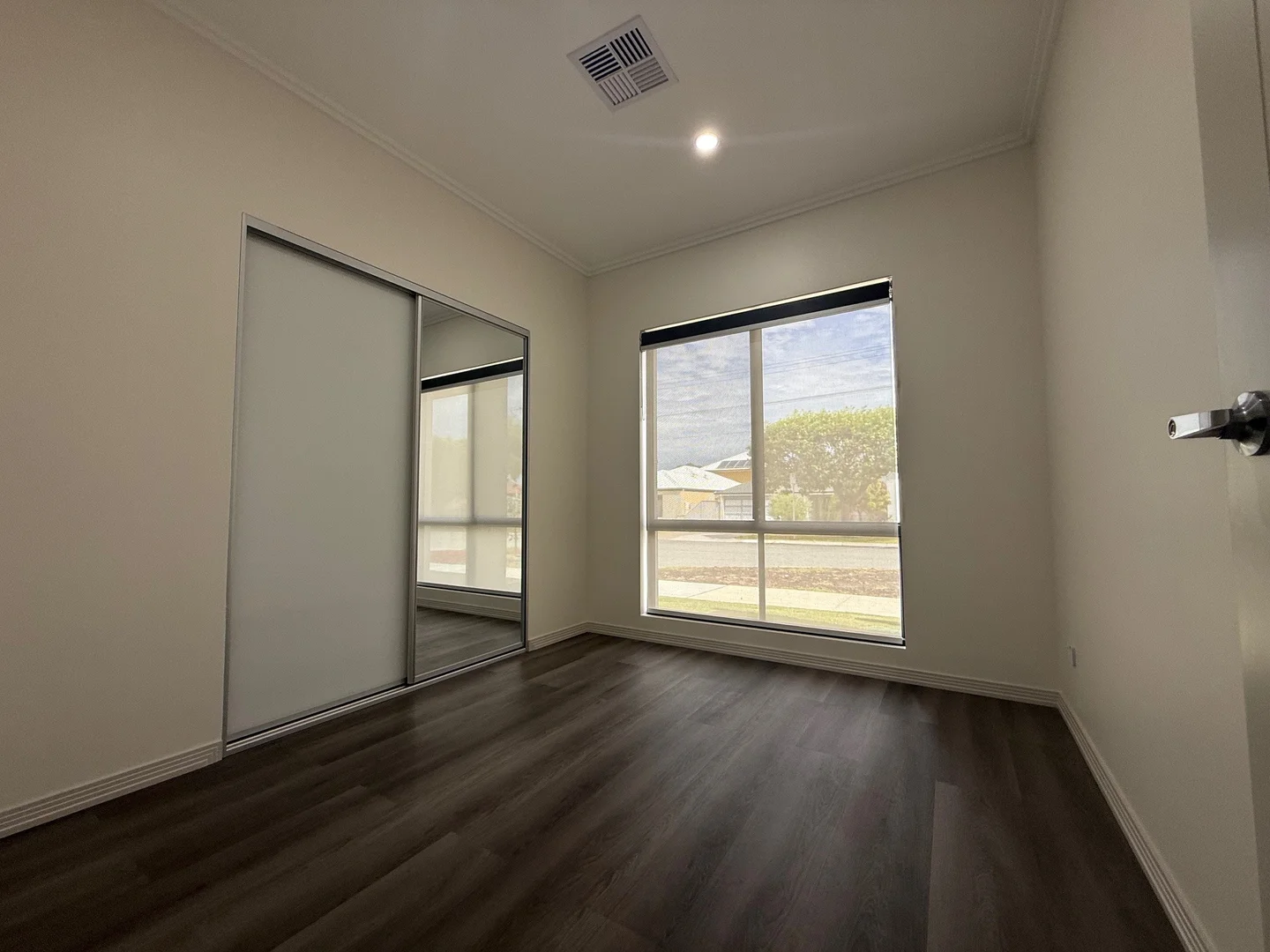 Additional image 10 of 292A Drake Street, Morley WA 6062