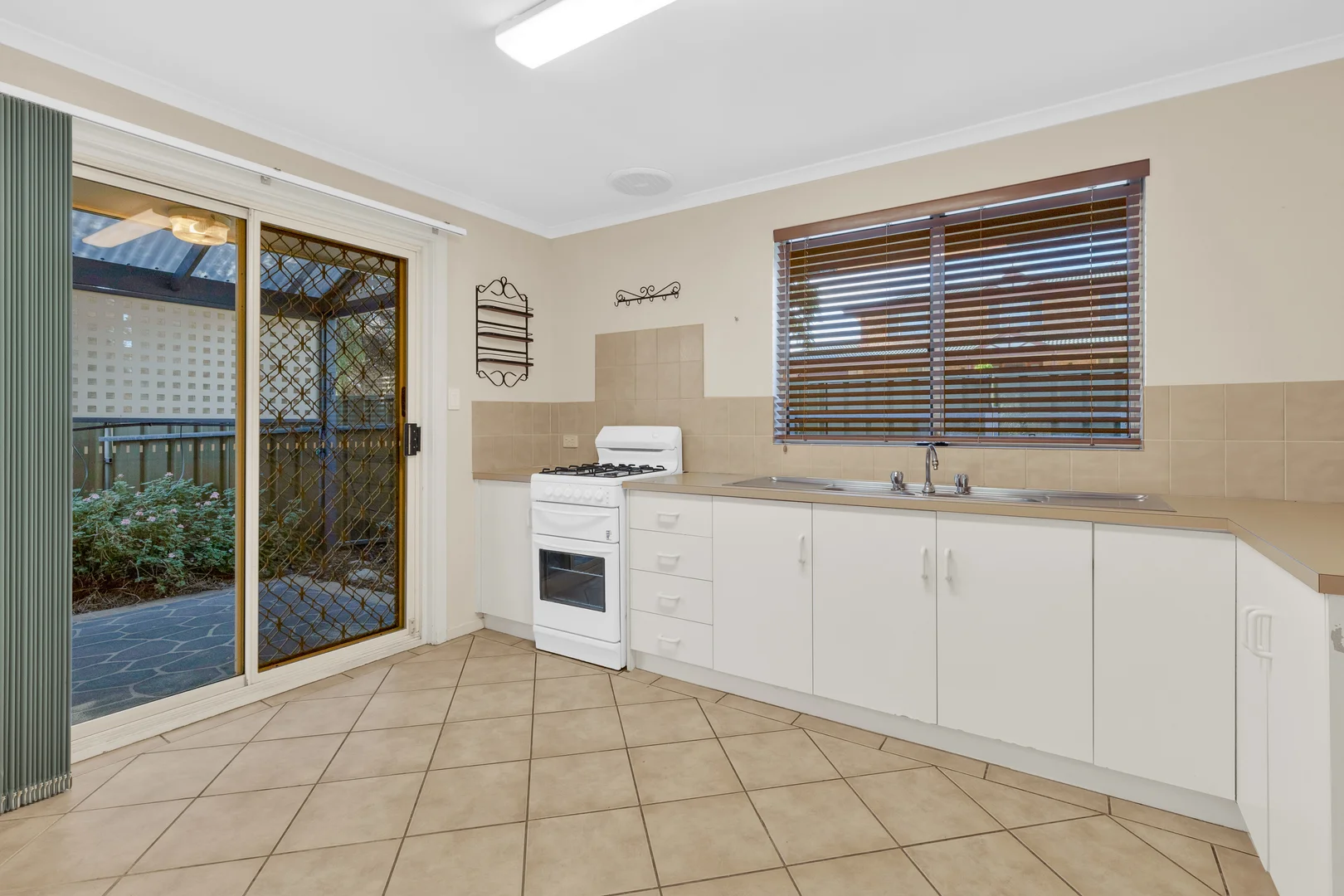 Additional image 3 of 3/21 Hillrise Court, Wynn Vale SA 5127