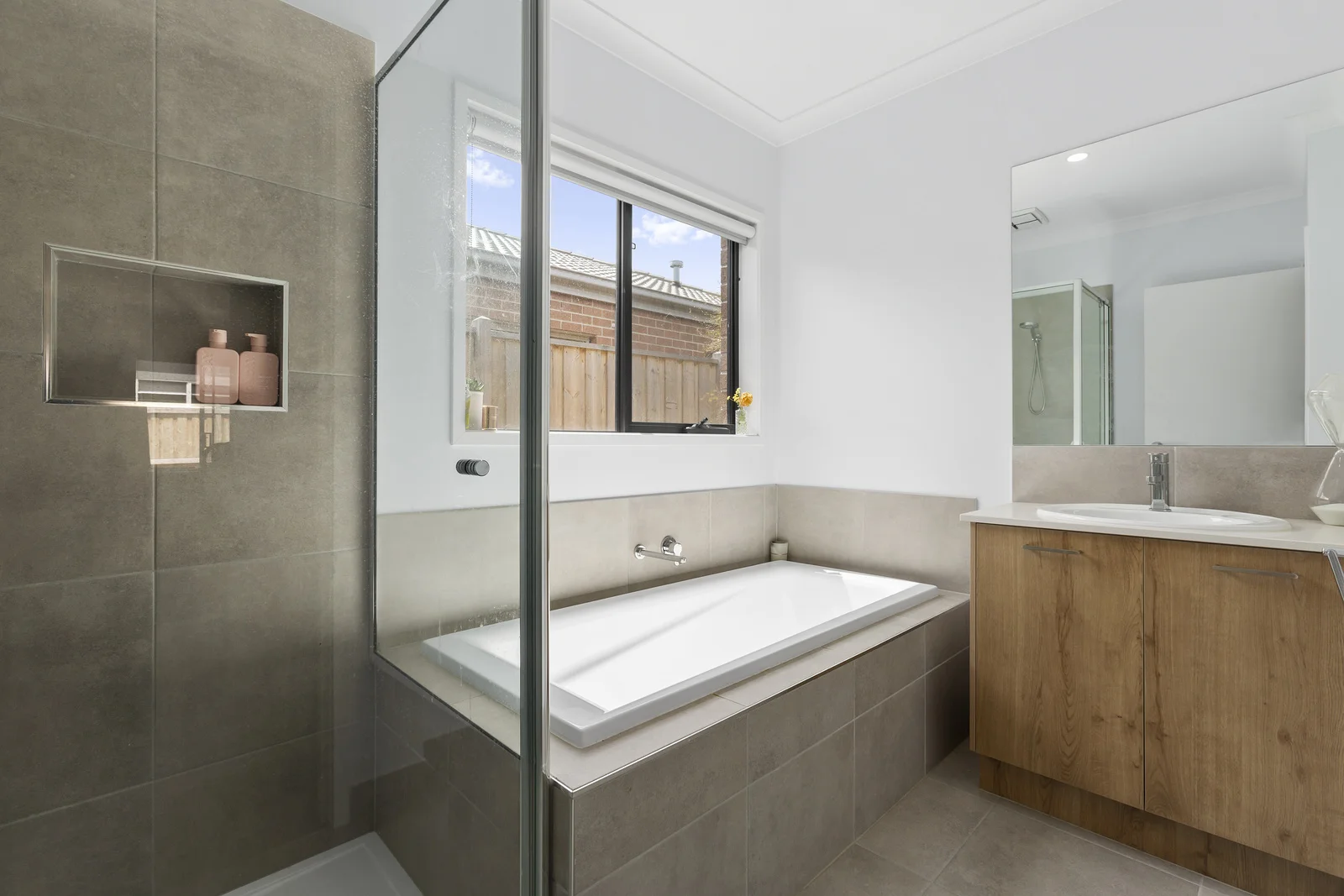 Additional image 7 of 96 Naturaliste Way, Armstrong Creek VIC 3217