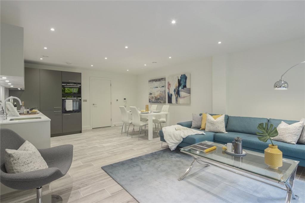 Additional image 4 of 2 Bed Flat, The Redwoods, CB3, N1 7GU