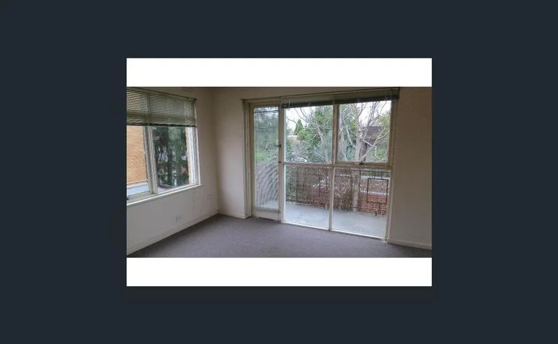 Additional image 2 of 12/33a Byron Street, Elwood VIC 3184