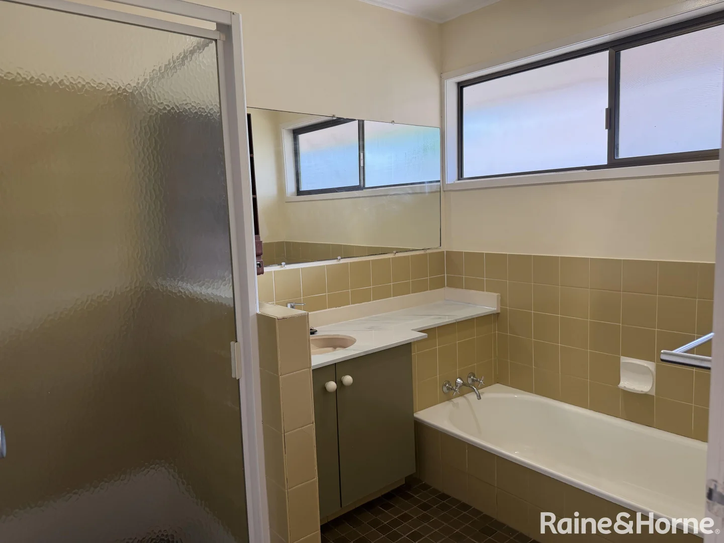 Additional image 13 of 104 Ivy Street, Kingaroy QLD 4610