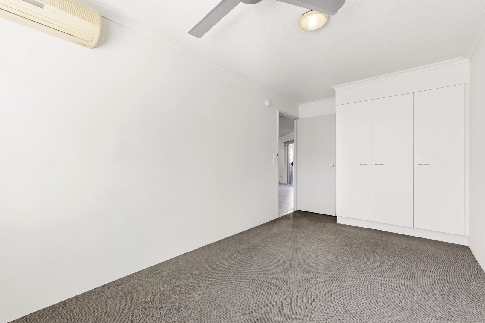 Additional image 6 of 3/458 Esplanade, Torquay QLD 4655