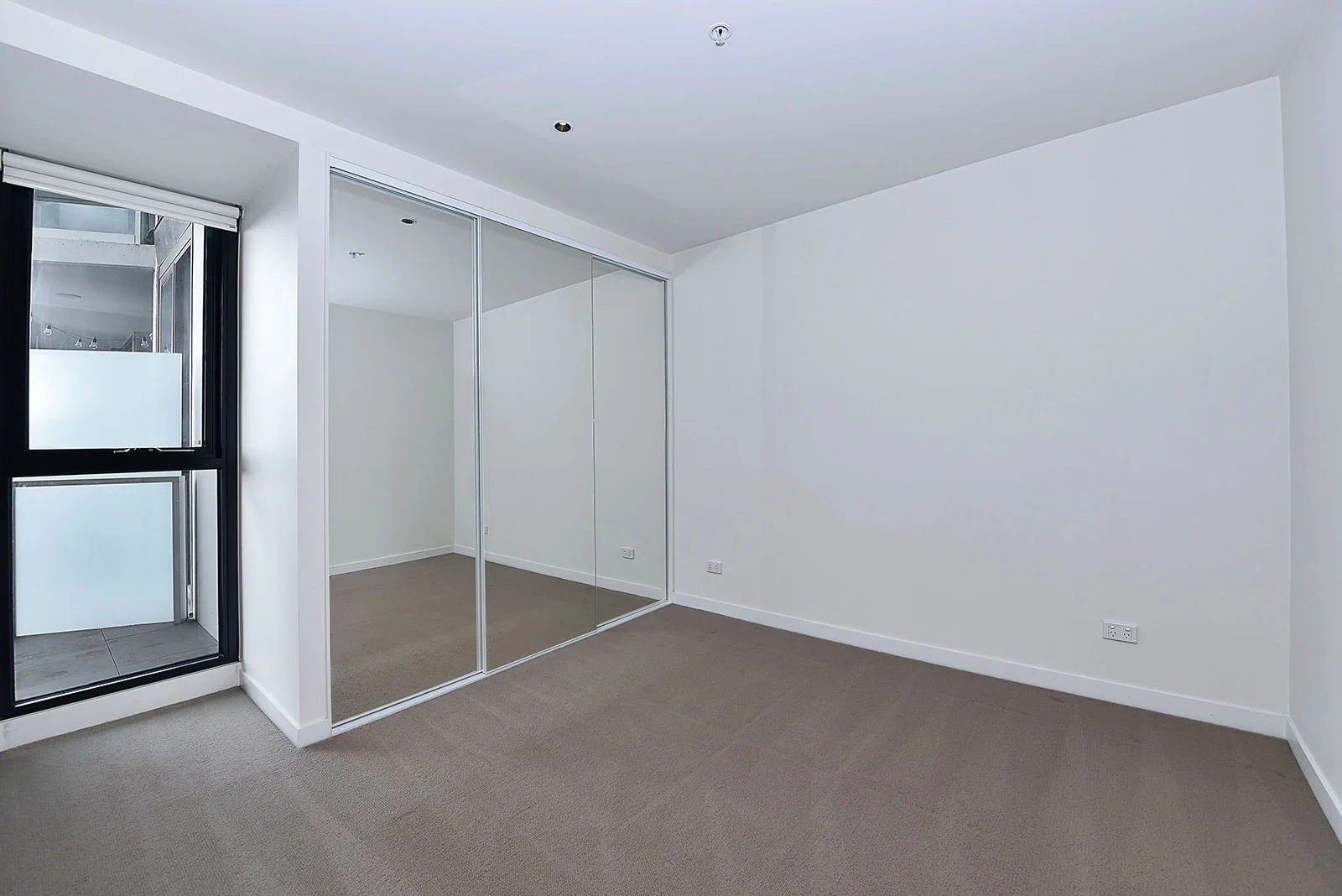 Additional image 5 of 410/19 Russell St, Essendon VIC 3040