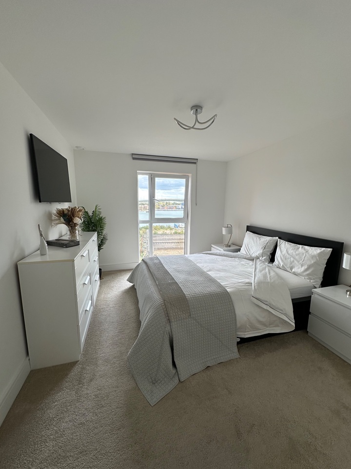 Additional image 10 of 2 Bed Flat, Thomas Blake Avenue, SO14, N1 7GU