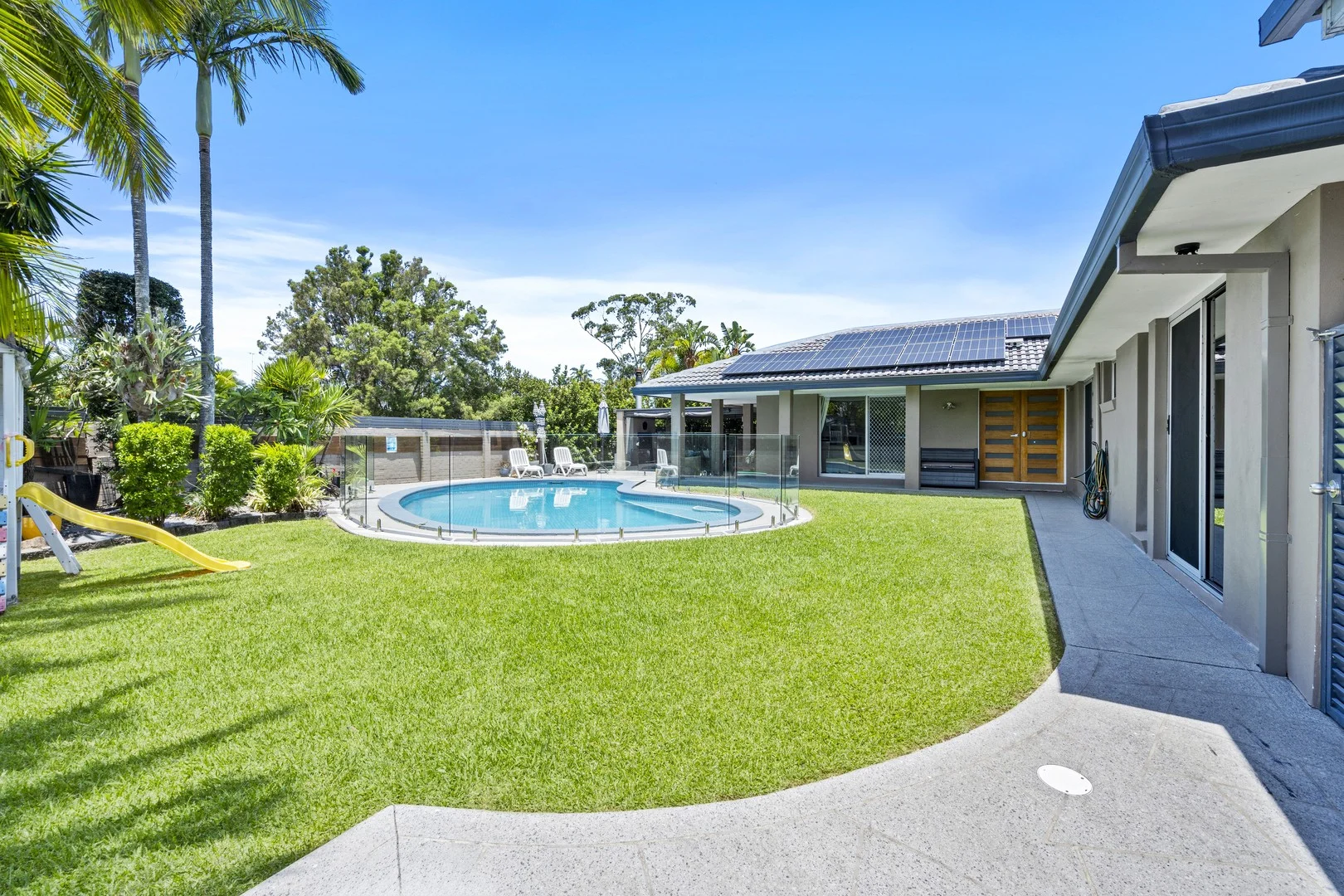 Additional image 19 of 24 Dunkeith Avenue, Benowa Waters QLD 4217