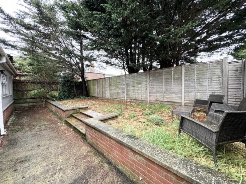 Additional image 10 of Room in a Shared House, Cedar Road, SO14, N1 7GU
