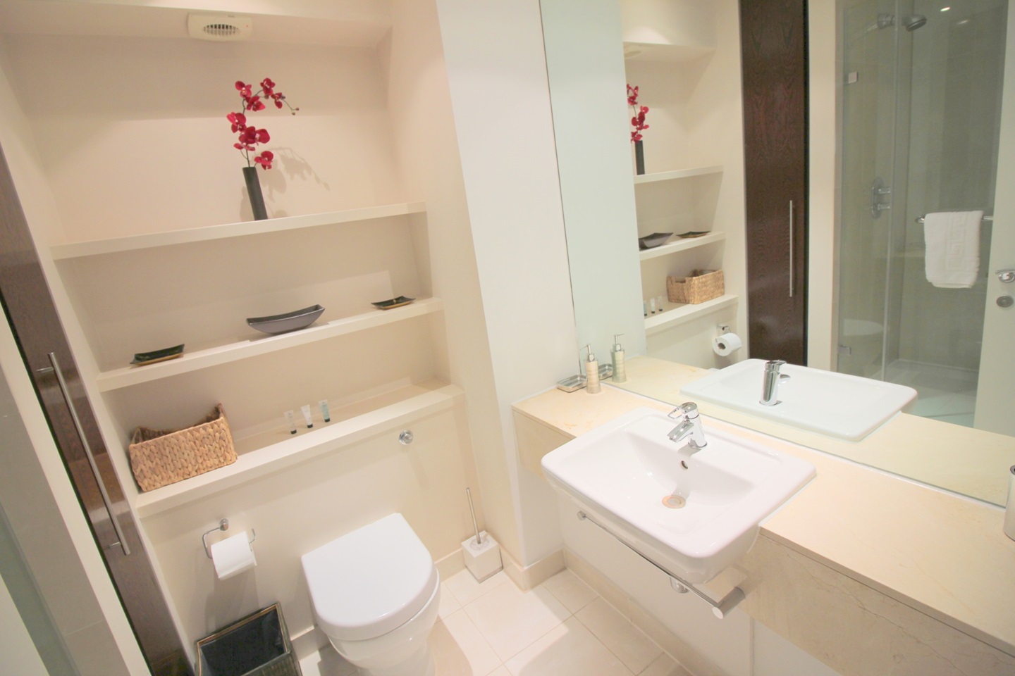 Additional image 19 of 2 Bed Flat, The Belvedere, CB2, N1 7GU