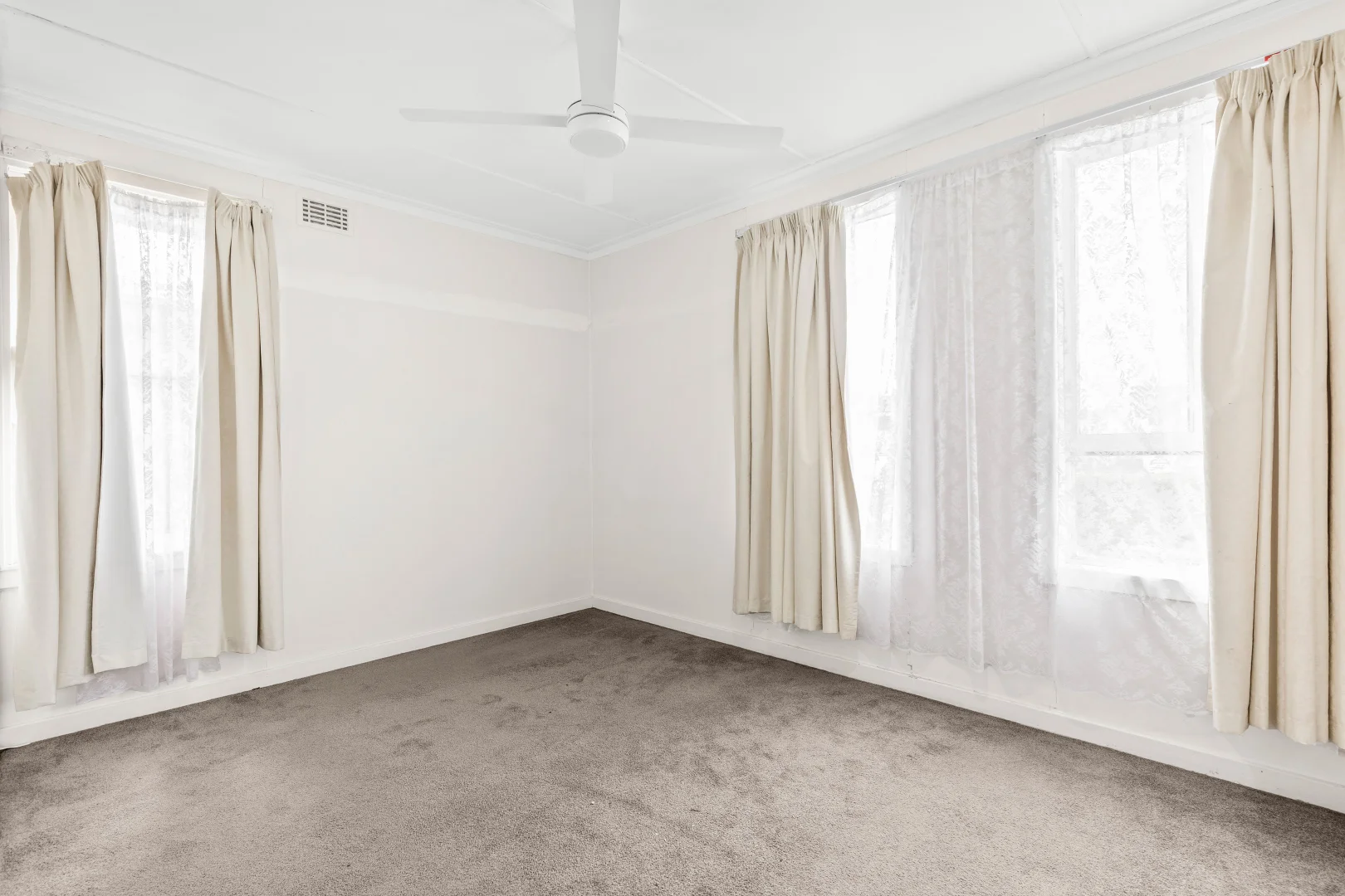 Additional image 4 of 45 Waitara Grove, Norlane VIC 3214
