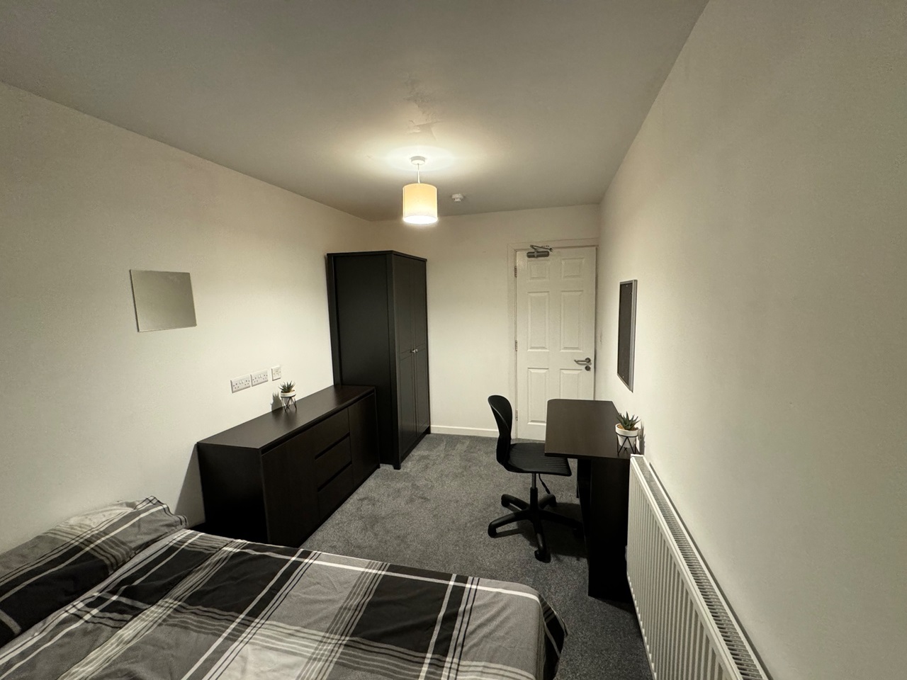 Additional image 3 of Room in a Shared Flat, Wells Court, CV5, N1 7GU
