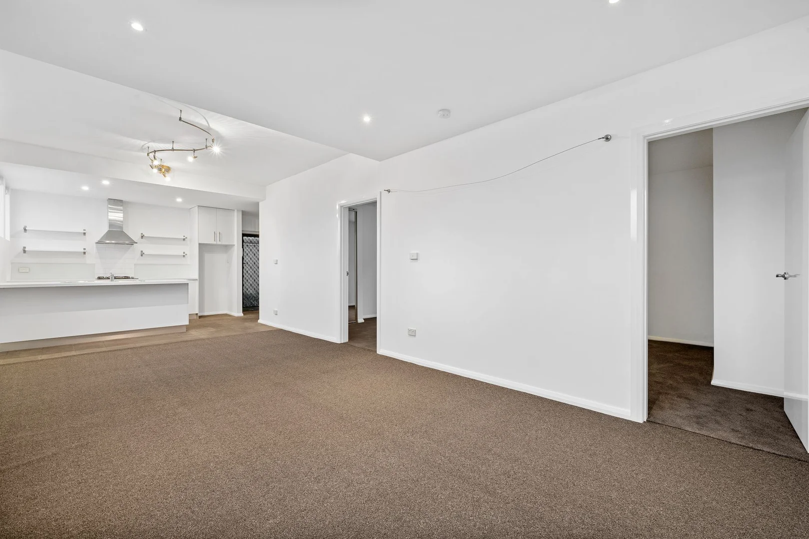 Additional image 3 of 2/104 Monash Street, Sunshine VIC 3020