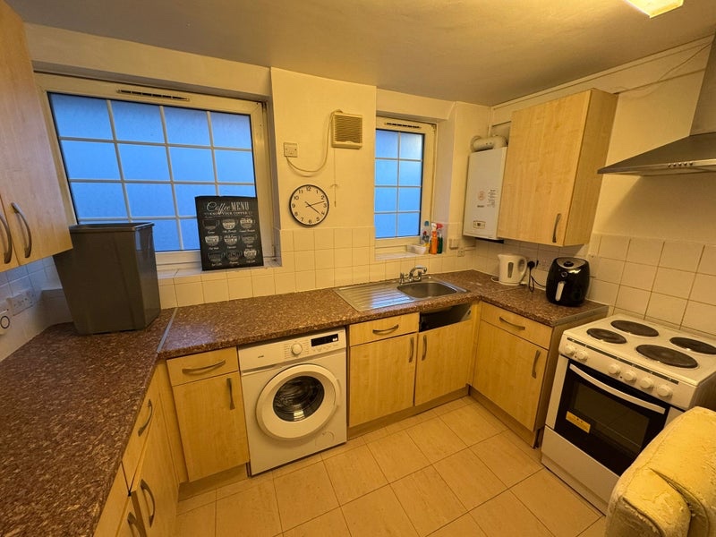 Room in a Shared Flat, Roman Road, E2, N1 7GU photo 4