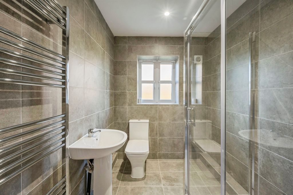 Additional image 9 of 2 bed detached bungalow for saleBrigg Road, Broughton, Brigg DN20