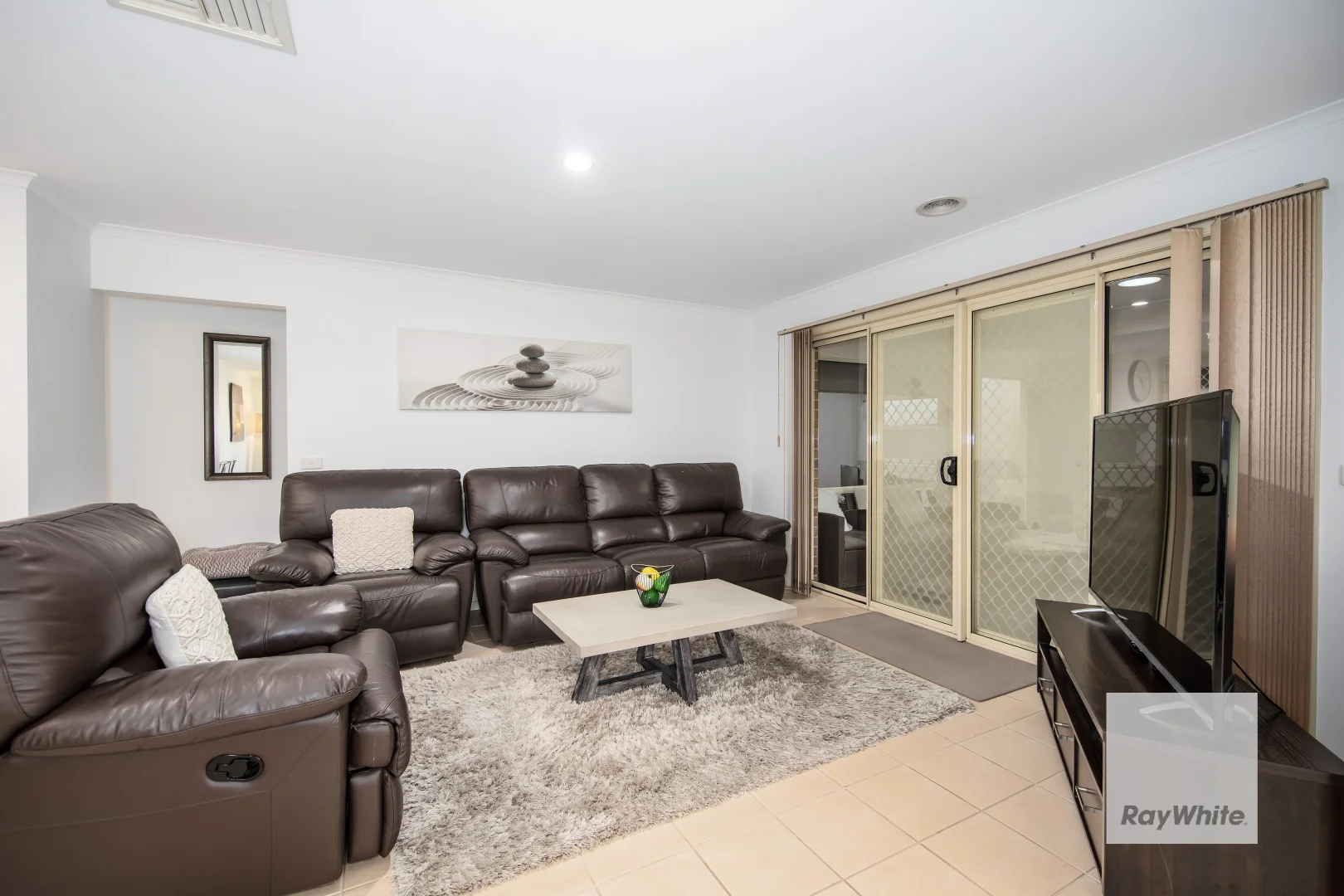 Additional image 9 of 33 Nepean Way, Taylors Hill VIC 3037