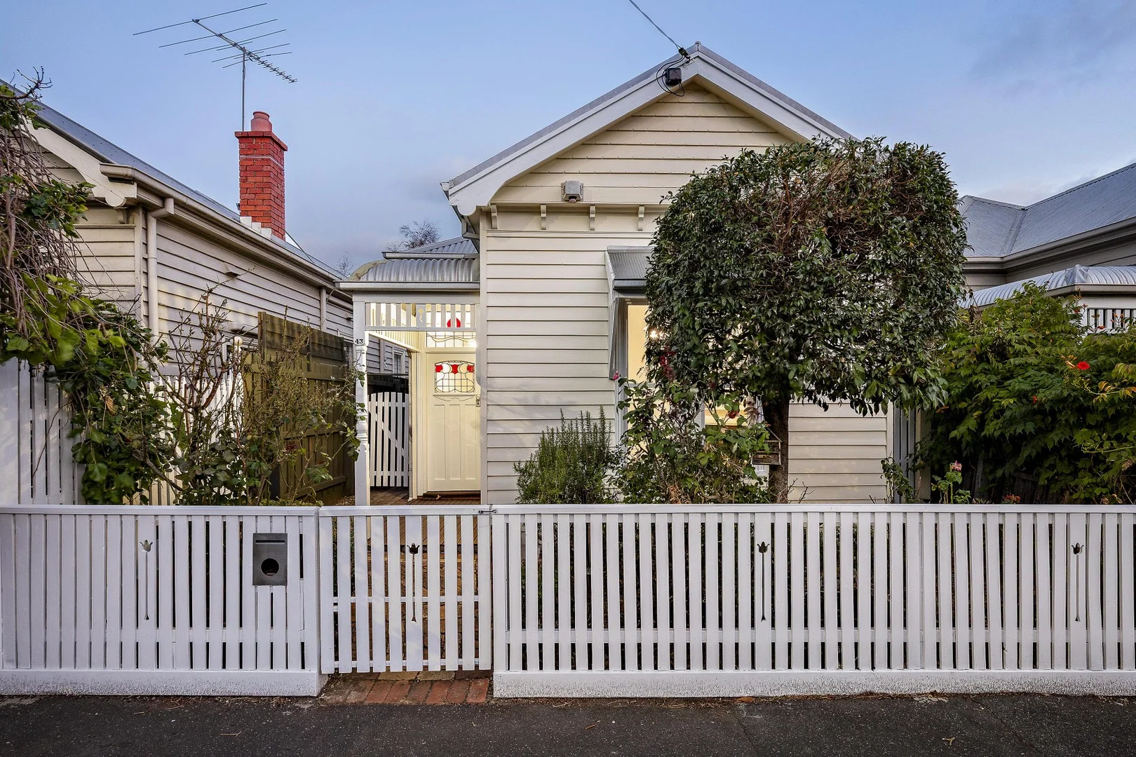 43 Barnett Street, Kensington VIC 3031