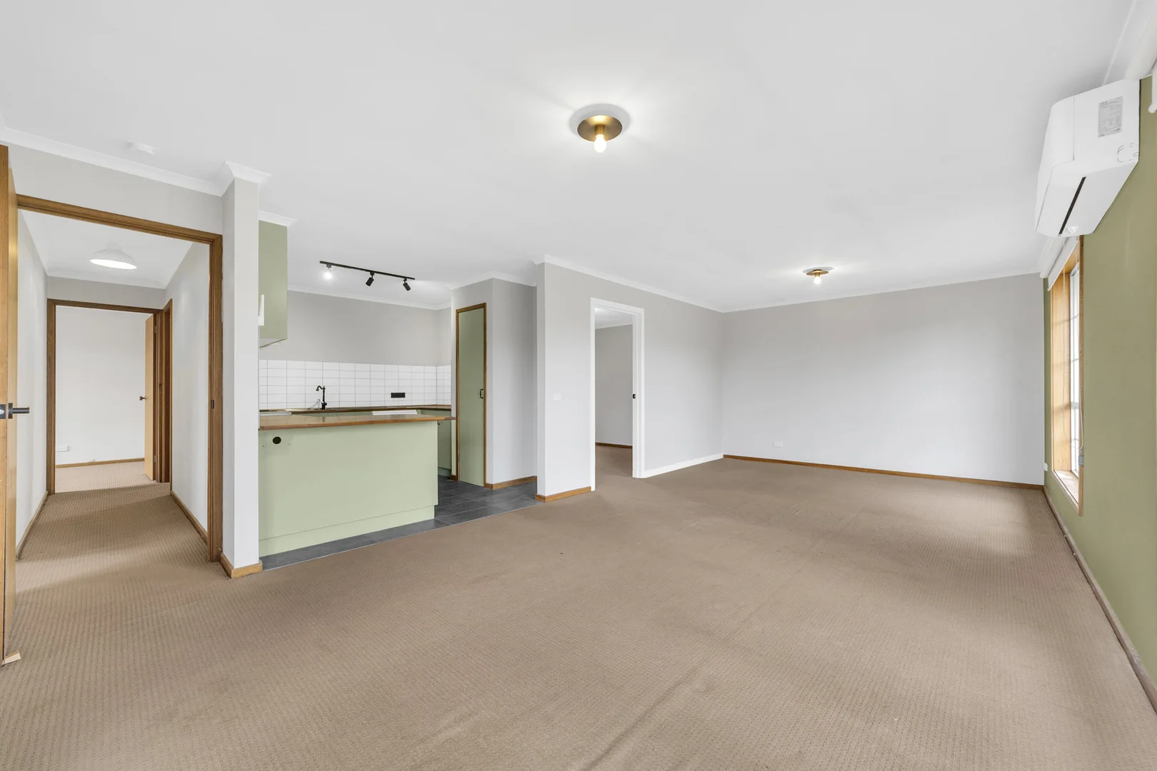 Additional image 5 of 1/11 Lorikeet Lane, Lara VIC 3212