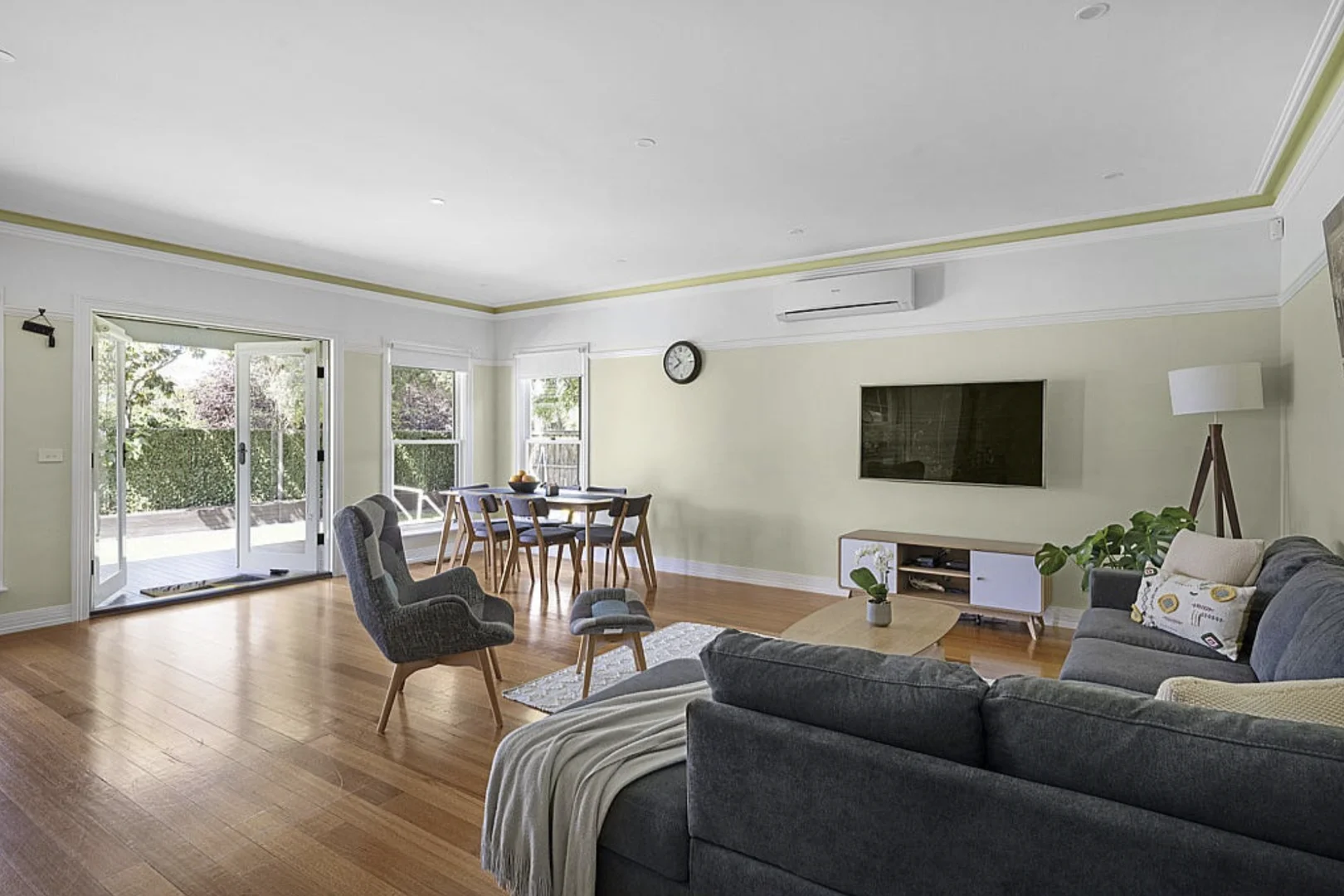 24 Fairlie Avenue, Macleod VIC 3085 photo 4