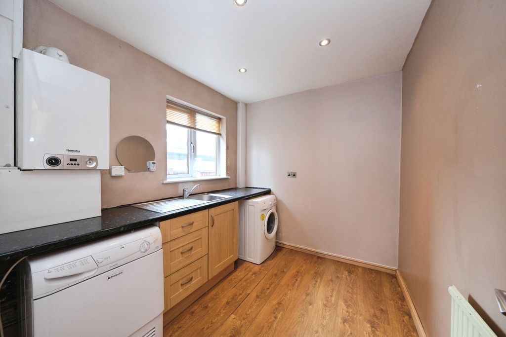 Additional image 8 of 3 bed semi-detached house for saleEdgwood Road, Nottingham NG16