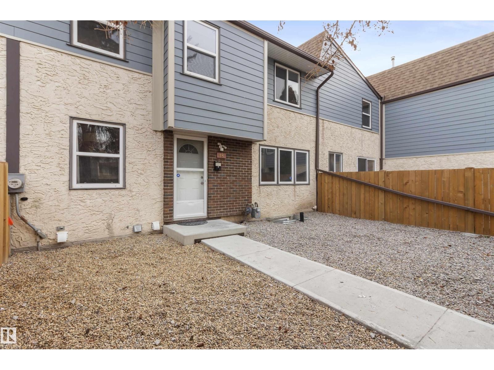 18 WILLOWDALE PL NW