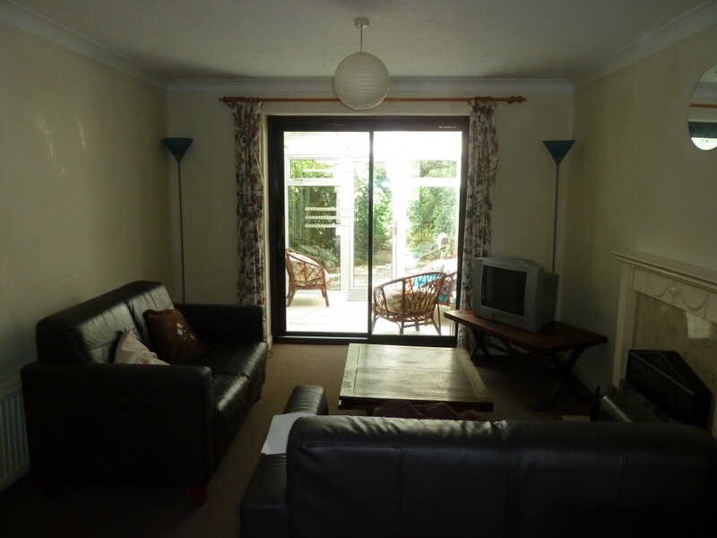 Additional image 2 of 4 Bed Terraced House, Berkeley Close, SO15, N1 7GU