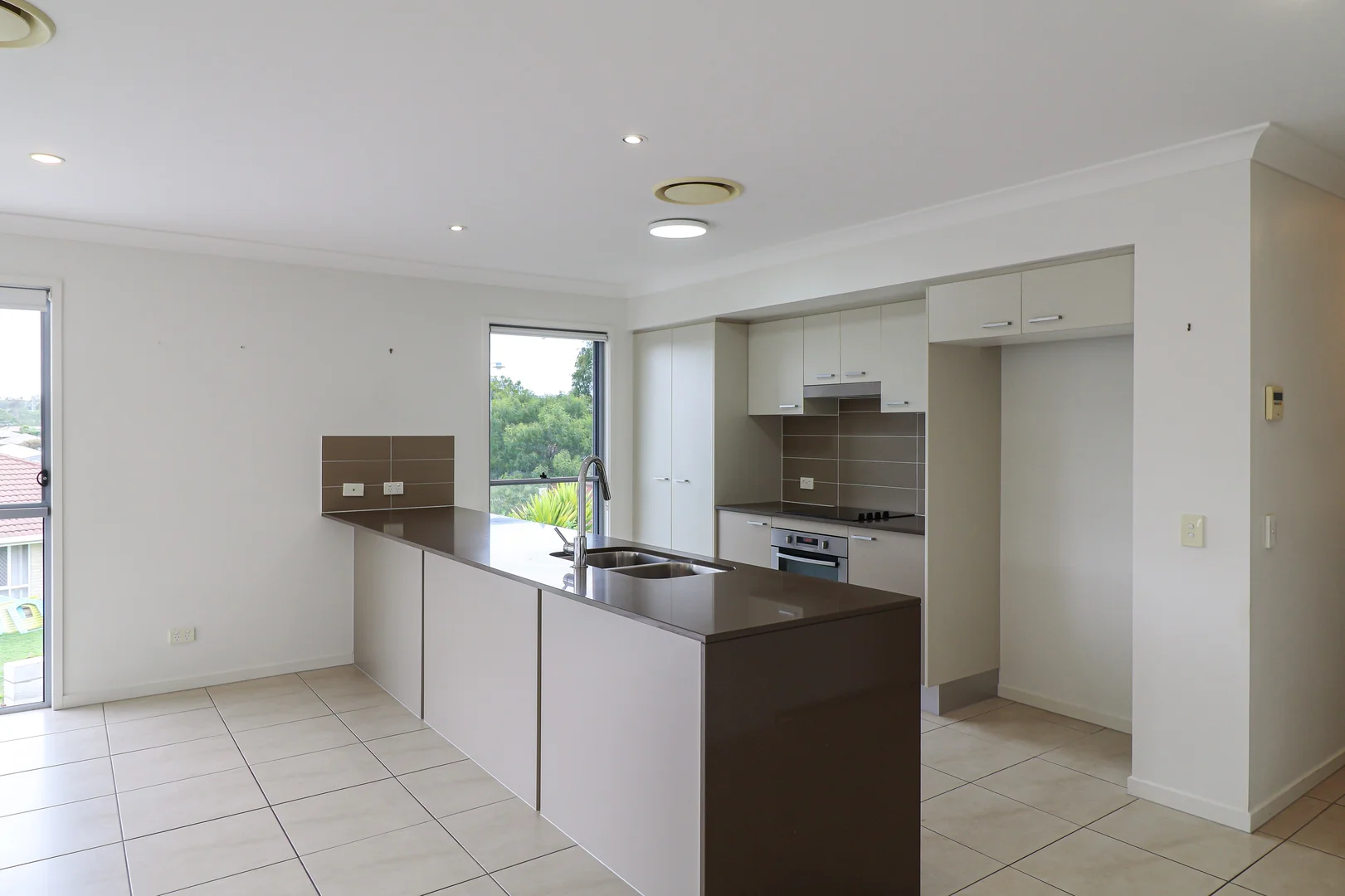 Additional image 2 of 2 Carlsson Place, Kirkwood QLD 4680